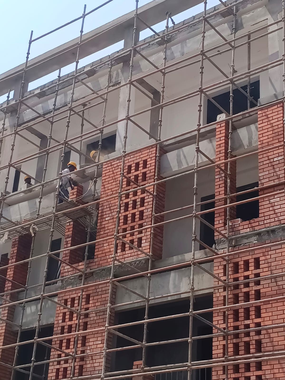 Vertical Perspective of Completed Upper-Floor Fins